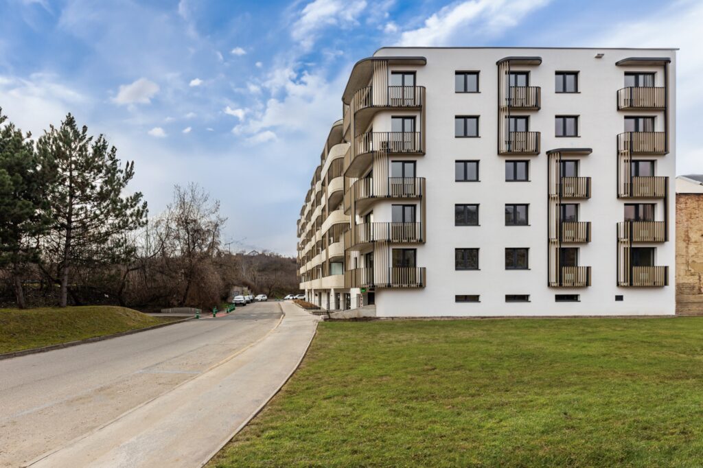 37-sm